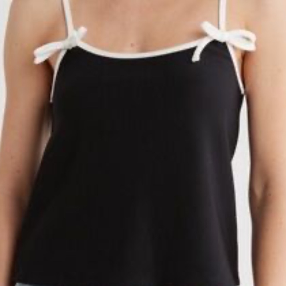 Black and White Strappy Top